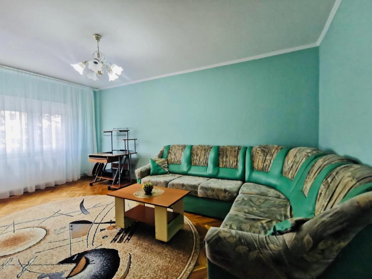 Anv Apartment Făgăraş Eksteriør bilde
